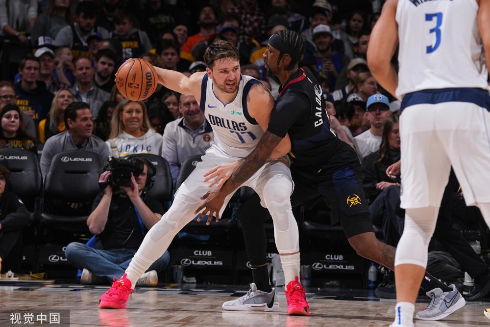 员更多上场 员更多上场